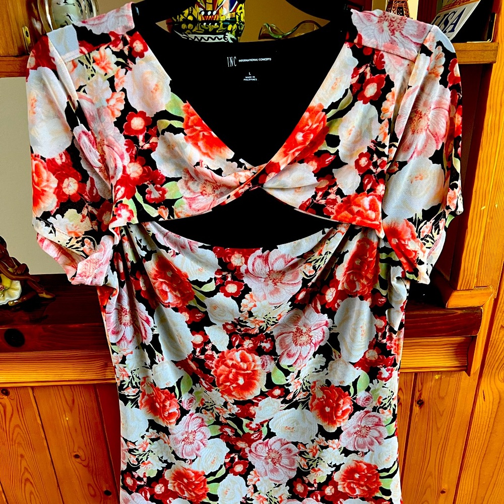 Floral print mesh top